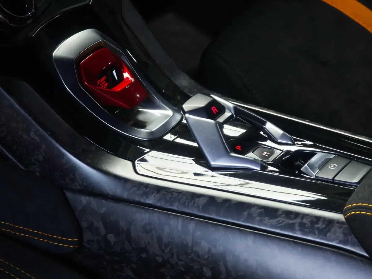 2017 Lamborghini Huracán 5.2L 640HP V10 7DCT,autocango,china used car exporter,china ev exporter,chinese used car exporter,chinese used ev exporter