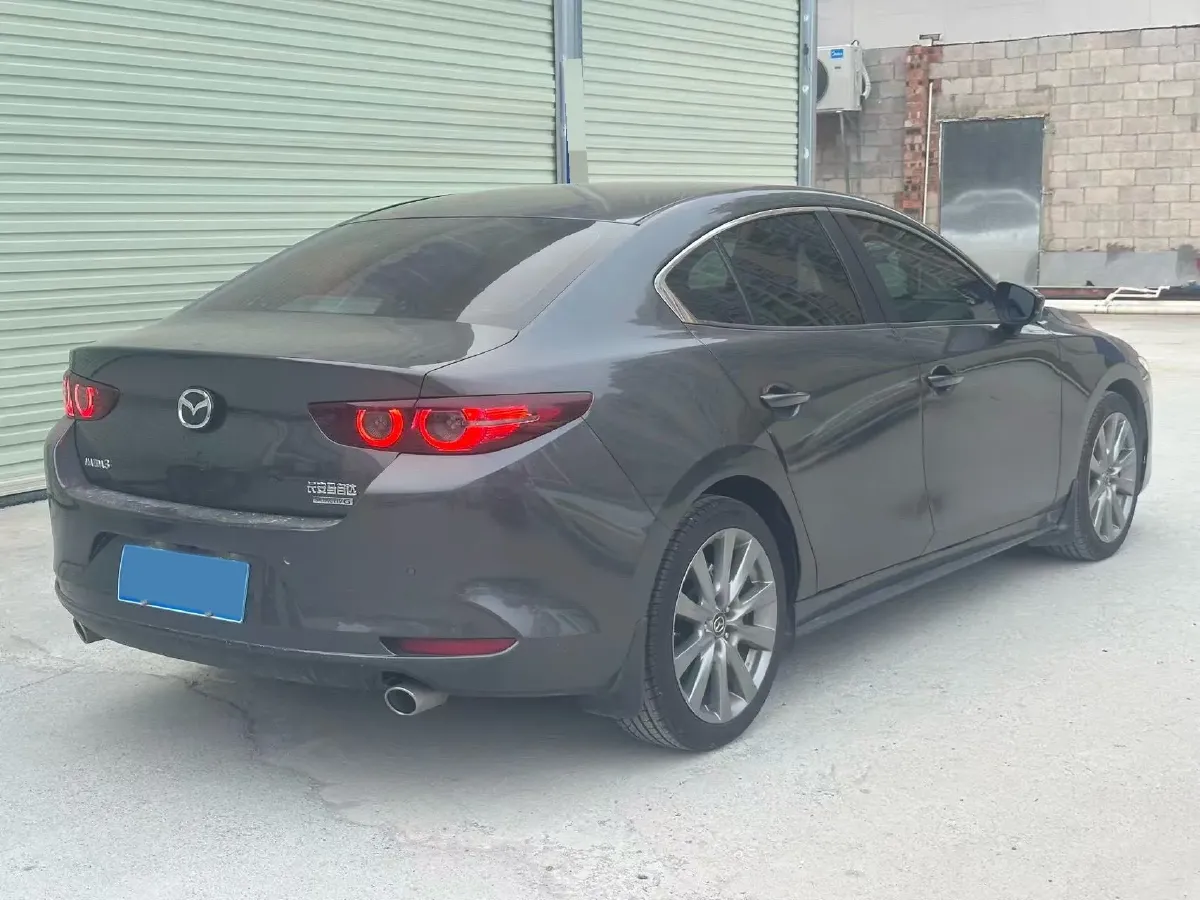 2022 Mazda 3 Axela 2.0L 158HP L4 6AT,autocango,china used car exporter,china ev exporter,chinese used car exporter,chinese used ev exporter