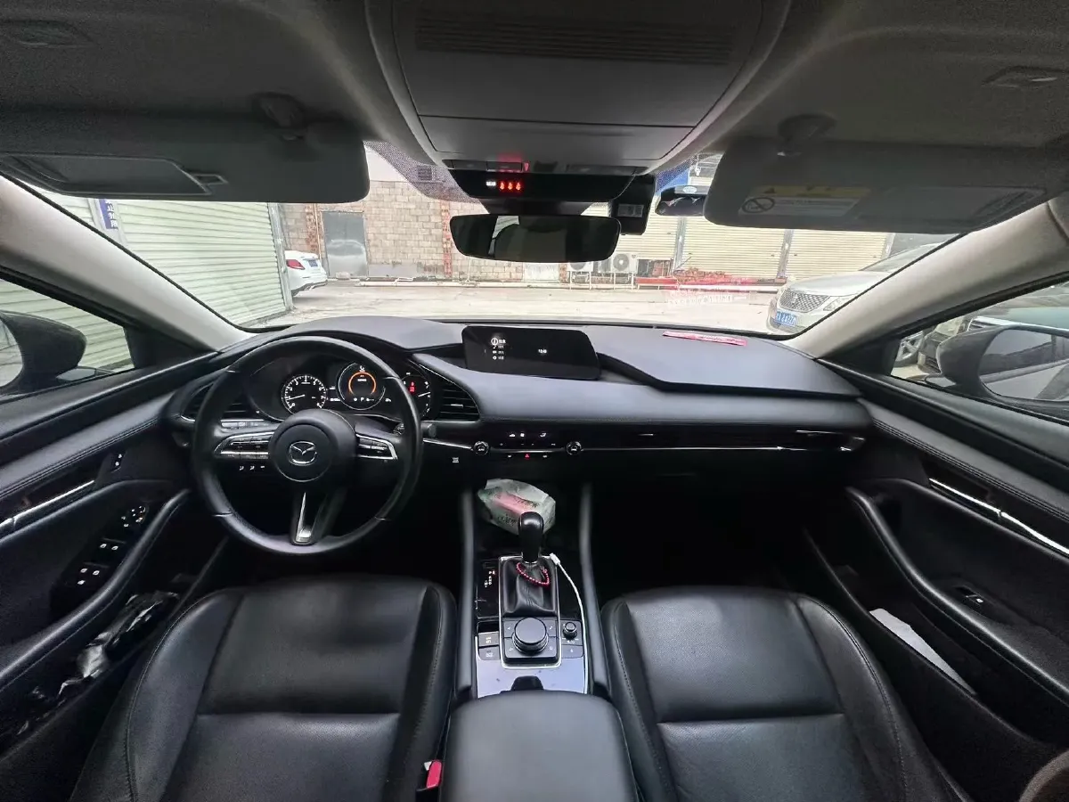 2022 Mazda 3 Axela 2.0L 158HP L4 6AT,autocango,china used car exporter,china ev exporter,chinese used car exporter,chinese used ev exporter