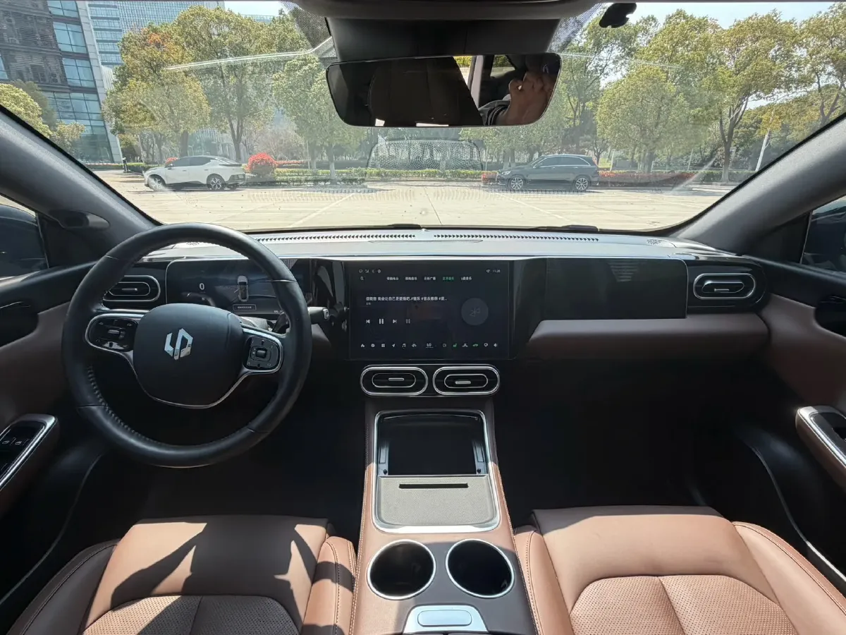 2023 Leapmotor C01 1.5L 95HP L4 REEV 30.1KWH,autocango,china used car exporter,china ev exporter,chinese used car exporter,chinese used ev exporter