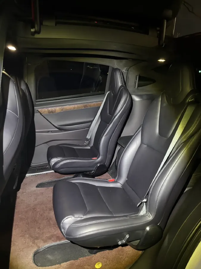 2017 Tesla Model X BEV 100KWH,autocango,china used car exporter,china ev exporter,chinese used car exporter,chinese used ev exporter