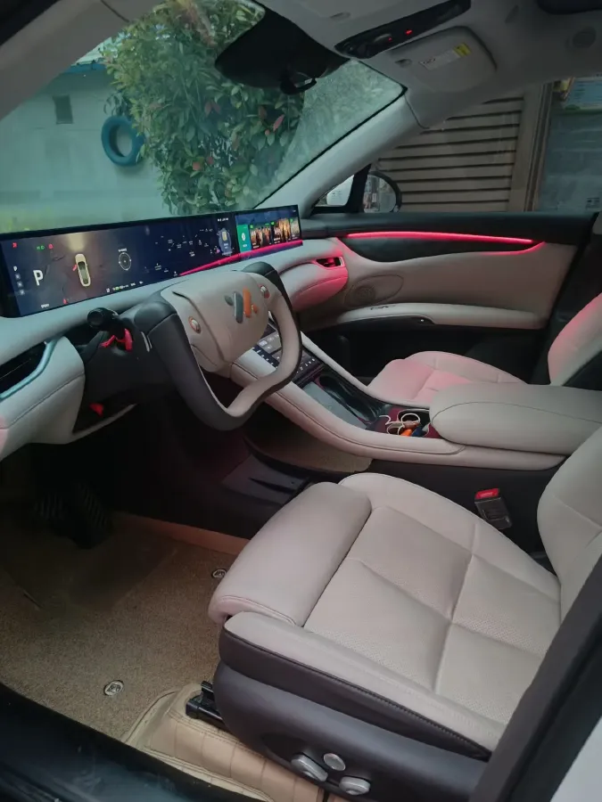 2023 IM LS6 BEV 90KWH,autocango,china used car exporter,china ev exporter,chinese used car exporter,chinese used ev exporter