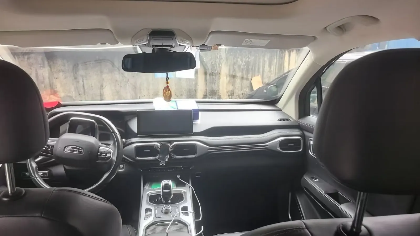 2020 Geely Okavango 1.8T 184HP L4 7DCT,autocango,china used car exporter,china ev exporter,chinese used car exporter,chinese used ev exporter