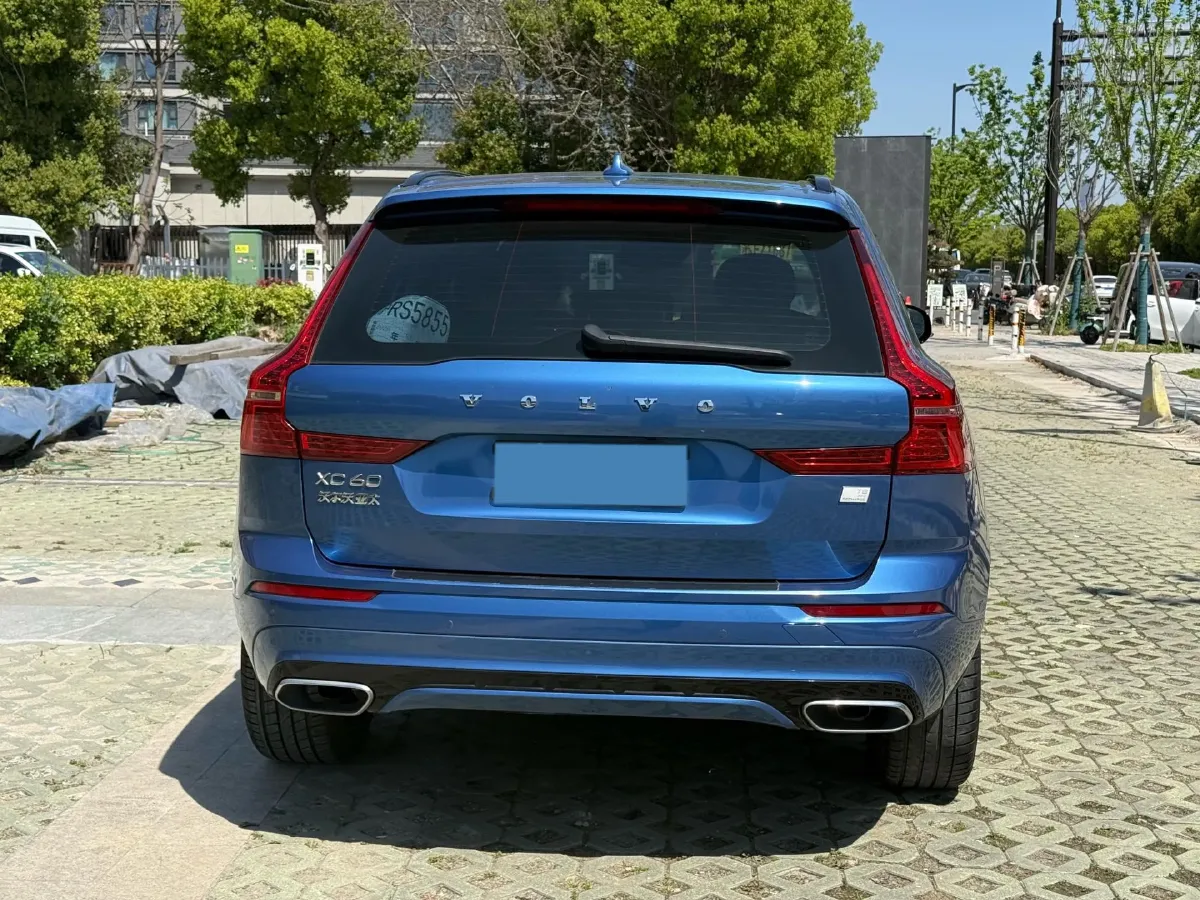 2021 Volvo XC60 PHEV 2.0T 303HP L4 8AT PHEV 11.6KWH,autocango,china used car exporter,china ev exporter,chinese used car exporter,chinese used ev exporter