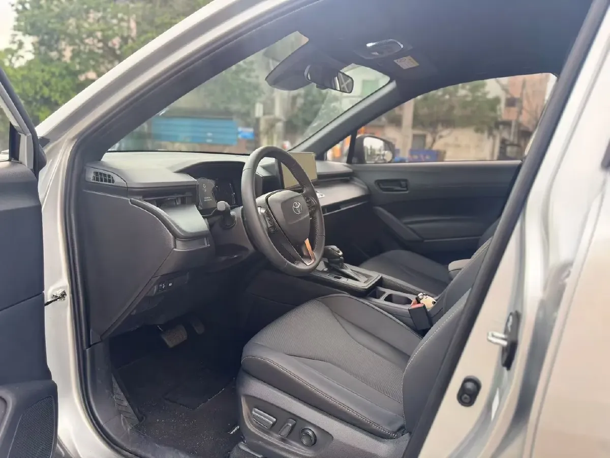 2026 Toyota Frontlander 2.0L 171HP L4 CVT,autocango,china used car exporter,china ev exporter,chinese used car exporter,chinese used ev exporter