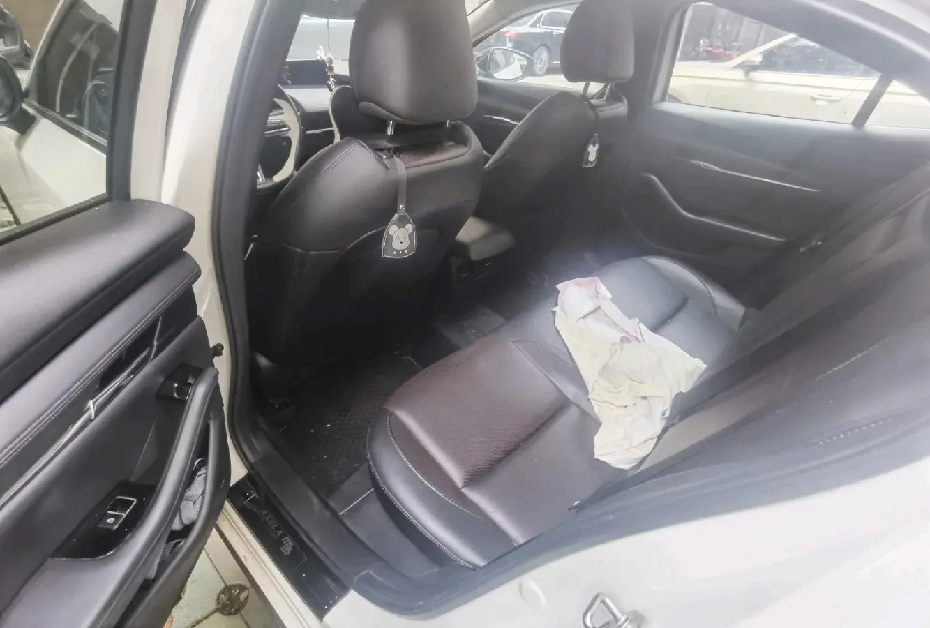 2021 Mazda 3 Axela 2.0L 158HP L4 6AT,autocango,china used car exporter,china ev exporter,chinese used car exporter,chinese used ev exporter