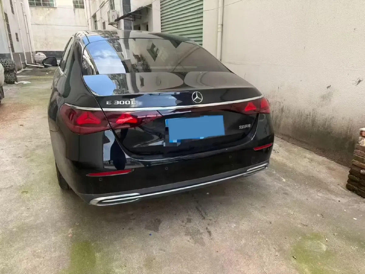 2024 Mercedes-Benz E Class 2.0T 258HP L4 9AT,autocango,china used car exporter,china ev exporter,chinese used car exporter,chinese used ev exporter