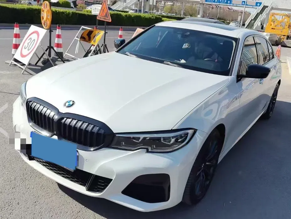 2021 BMW 3 Series 2.0T 184HP L4 8AT,autocango,china used car exporter,china ev exporter,chinese used car exporter,chinese used ev exporter