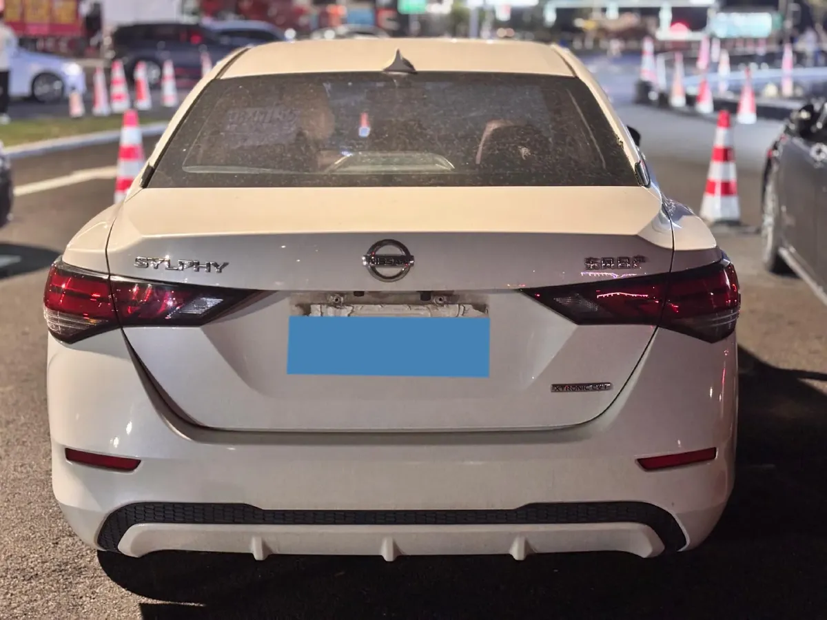 2020 Nissan Sylphy 1.6L 139HP L4 CVT,autocango,china used car exporter,china ev exporter,chinese used car exporter,chinese used ev exporter