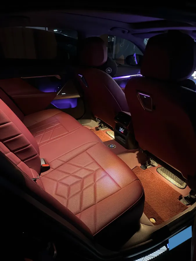 2024 BMW 5 Series 2.0T 258HP L4 8AT,autocango,china used car exporter,china ev exporter,chinese used car exporter,chinese used ev exporter