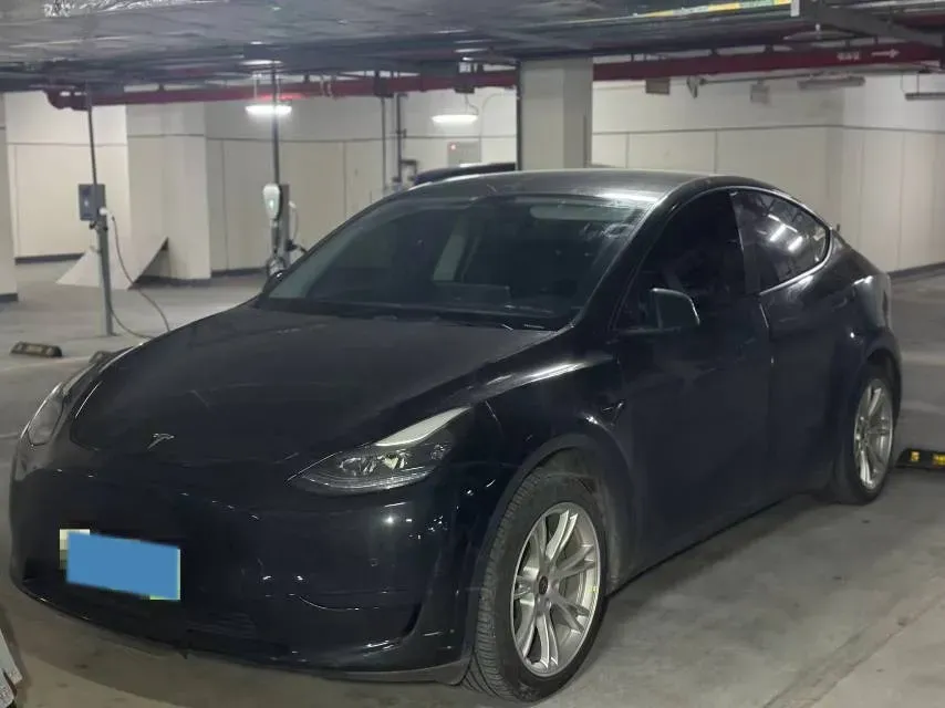 2022 Tesla Model Y BEV 60KWH,autocango,china used car exporter,china ev exporter,chinese used car exporter,chinese used ev exporter