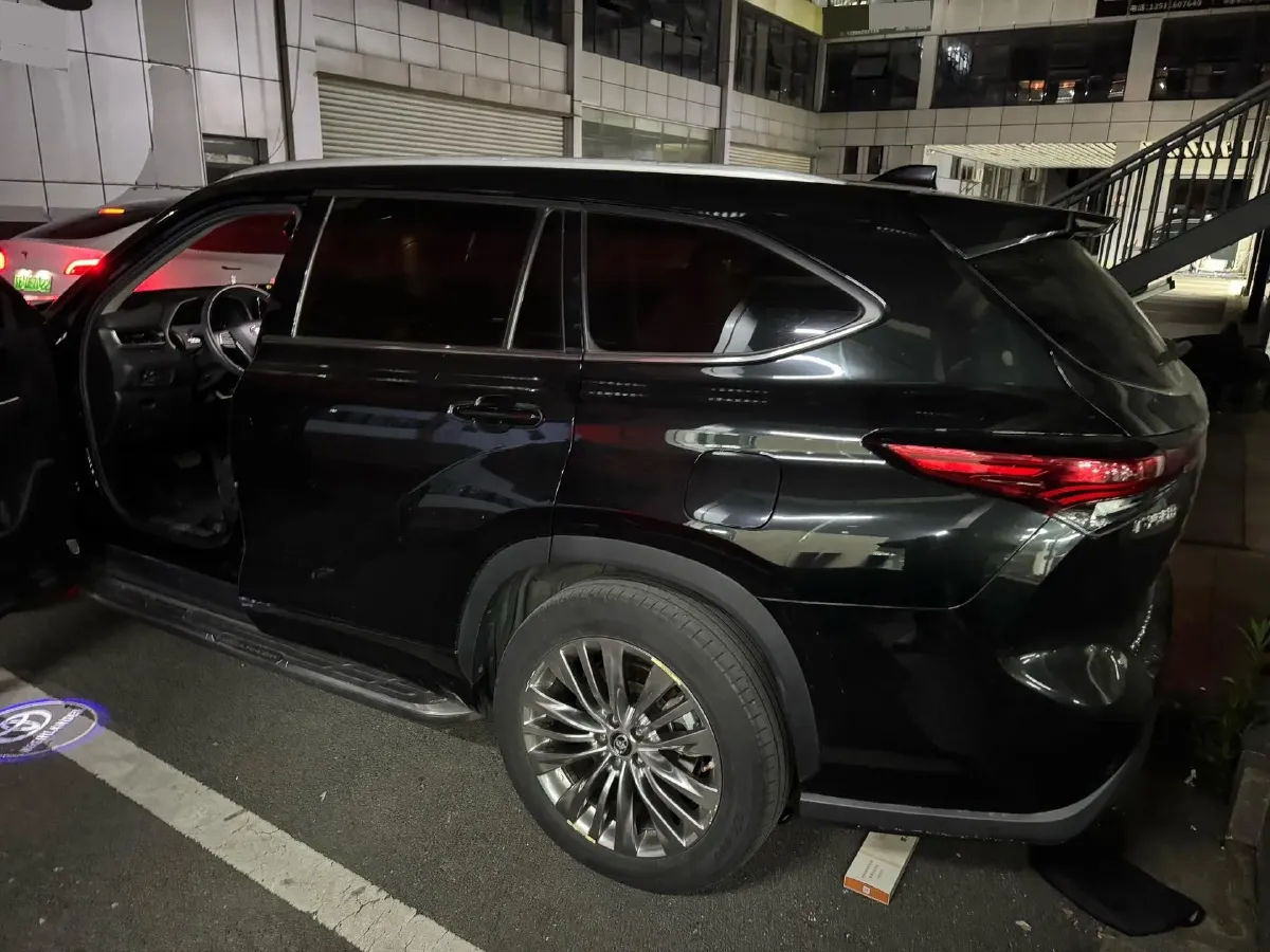 2022 Toyota Highlander 2.5L 192HP L4 E-CVT Hybrid,autocango,china used car exporter,china ev exporter,chinese used car exporter,chinese used ev exporter