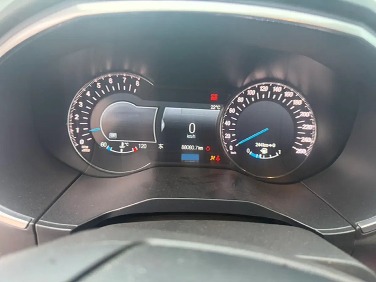 2018 Mercedes-Benz B Class 2.0T 211HP L4 7DCT,autocango,china used car exporter,china ev exporter,chinese used car exporter,chinese used ev exporter