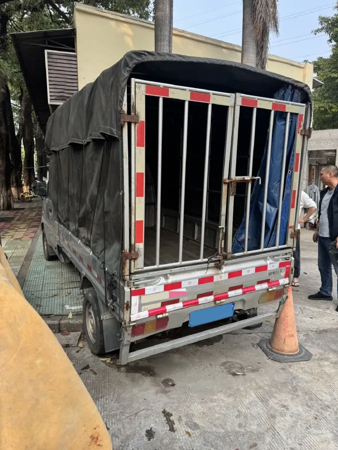 2019 WuLing RongGuang New Truck 1.5L 107HP L4 5MT,autocango,china used car exporter,china ev exporter,chinese used car exporter,chinese used ev exporter