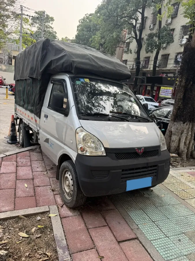 2019 WuLing RongGuang New Truck 1.5L 107HP L4 5MT,autocango,china used car exporter,china ev exporter,chinese used car exporter,chinese used ev exporter