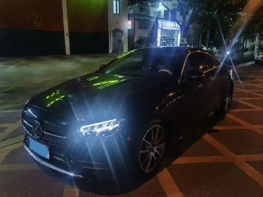 2021 Mercedes-Benz E Class 1.5T 184HP L4 9AT,autocango,china used car exporter,china ev exporter,chinese used car exporter,chinese used ev exporter