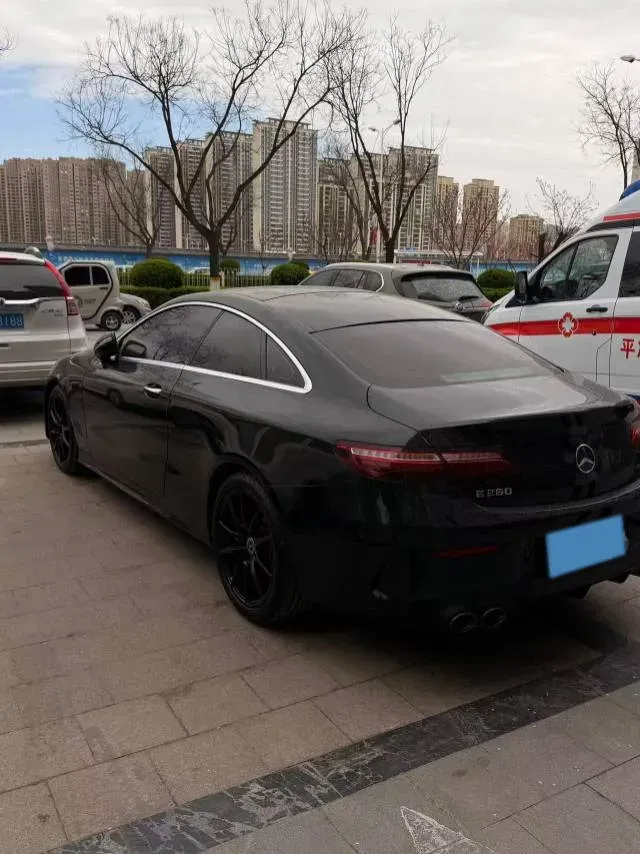 2021 Mercedes-Benz E Class 1.5T 184HP L4 9AT,autocango,china used car exporter,china ev exporter,chinese used car exporter,chinese used ev exporter