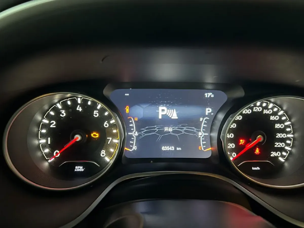 2019 Jeep Compass 2.0L 148HP L4 9AT,autocango,china used car exporter,china ev exporter,chinese used car exporter,chinese used ev exporter