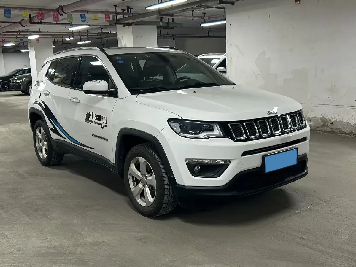 2019 Jeep Compass 2.0L 148HP L4 9AT,autocango,china used car exporter,china ev exporter,chinese used car exporter,chinese used ev exporter
