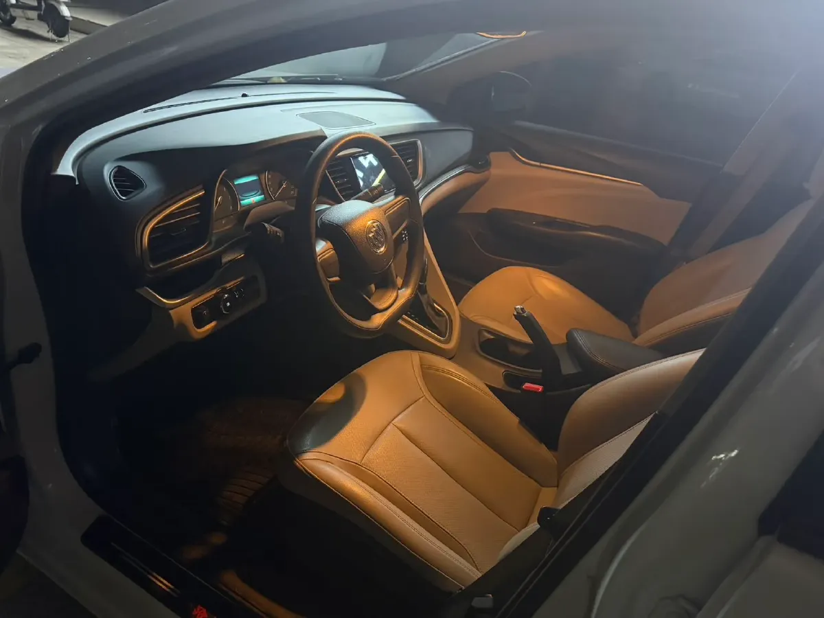 2020 Buick Encore 1.0T 125HP L3 6AT,autocango,china used car exporter,china ev exporter,chinese used car exporter,chinese used ev exporter