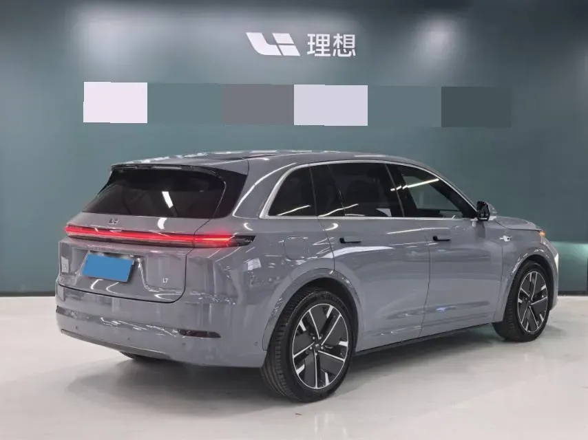 2025 Li L7 Range Extended 154HP REEV,autocango,china used car exporter,china ev exporter,chinese used car exporter,chinese used ev exporter