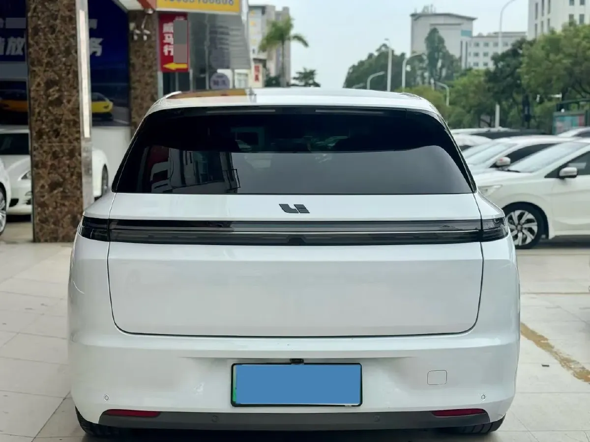 2023 Li L7 Range Extended 154HP REEV 40.9KWH,autocango,china used car exporter,china ev exporter,chinese used car exporter,chinese used ev exporter