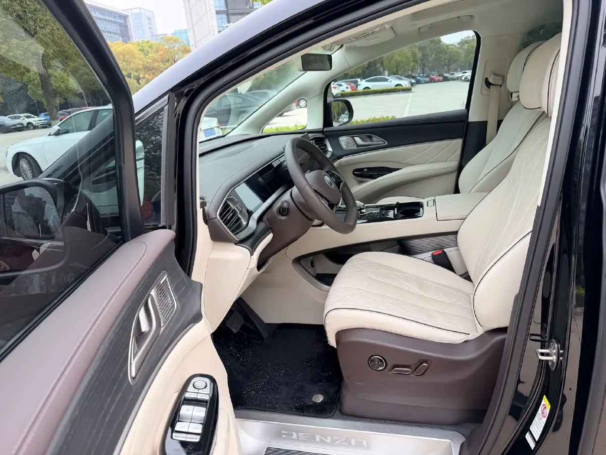 2024 Denza D9 1.5T 139HP L4 E-CVT PHEV 40KWH,autocango,china used car exporter,china ev exporter,chinese used car exporter,chinese used ev exporter