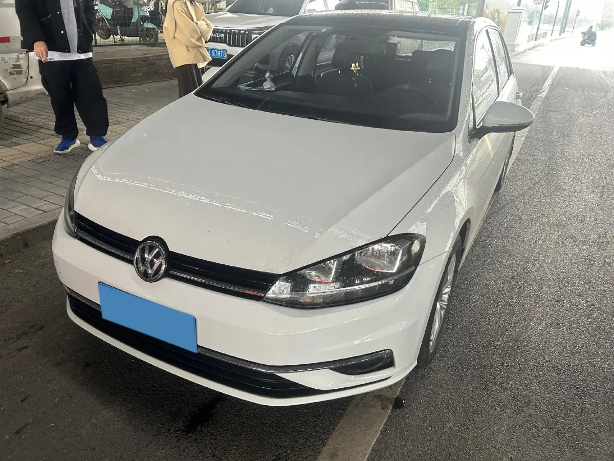 2018 Volkswagen Golf 1.6L 110HP L4 6AT,autocango,china used car exporter,china ev exporter,chinese used car exporter,chinese used ev exporter