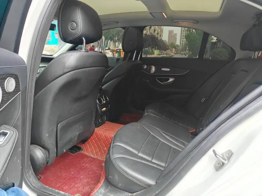 2021 Mercedes-Benz C Class 1.5T 184HP L4 9AT,autocango,china used car exporter,china ev exporter,chinese used car exporter,chinese used ev exporter