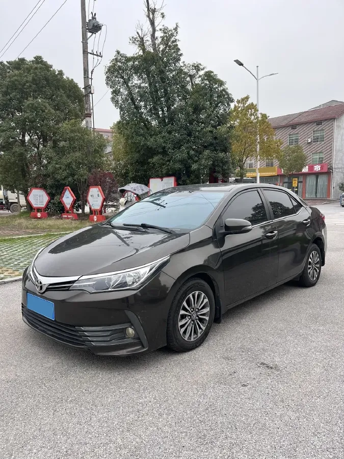 2017 Toyota Corolla 1.2T 116HP L4 CVT,autocango,china used car exporter,china ev exporter,chinese used car exporter,chinese used ev exporter