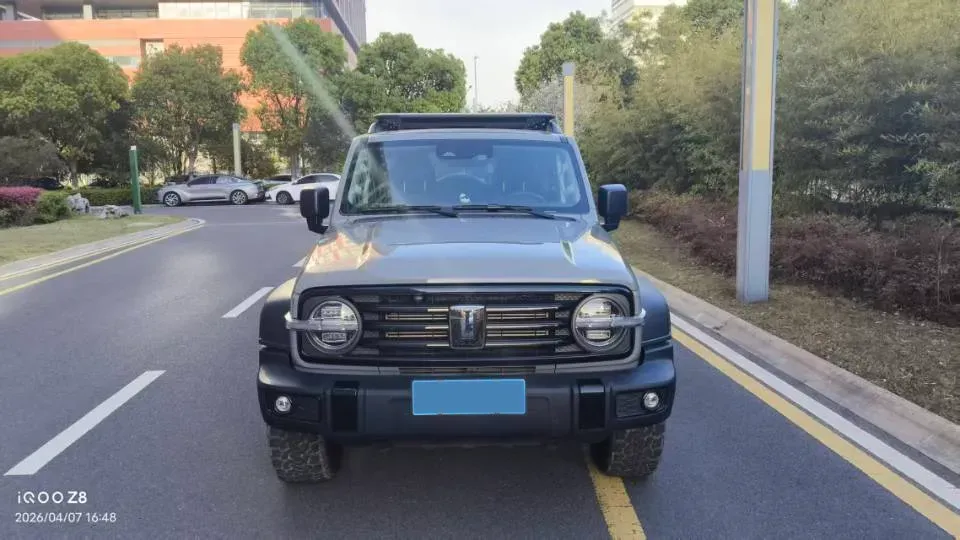 2023 Tank 300 2.0T 227HP L4 8AT,autocango,china used car exporter,china ev exporter,chinese used car exporter,chinese used ev exporter