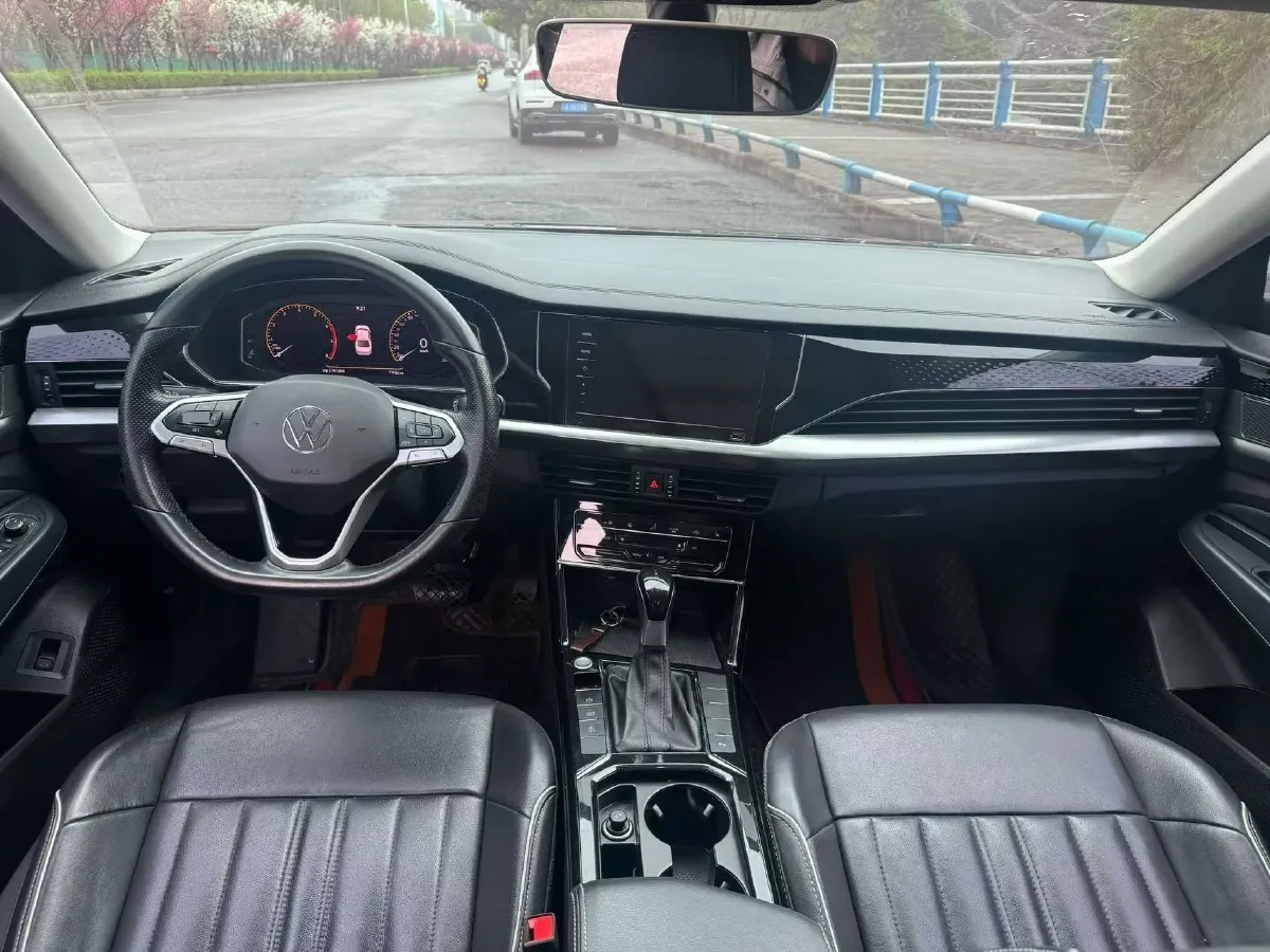 2022 Skoda Kodiak GT 2.0T 186HP L4 7DCT,autocango,china used car exporter,china ev exporter,chinese used car exporter,chinese used ev exporter