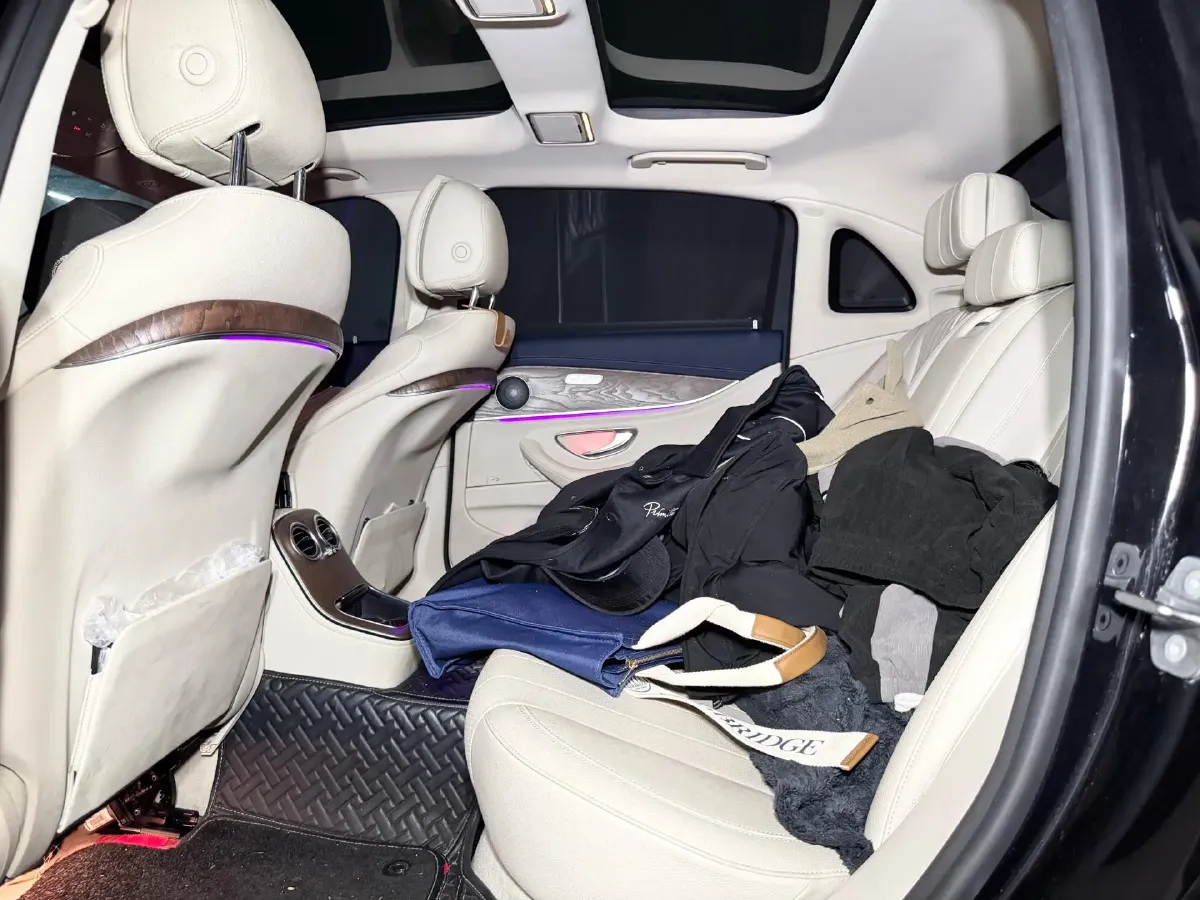 2021 Mercedes-Benz E Class 2.0T 197HP L4 9AT,autocango,china used car exporter,china ev exporter,chinese used car exporter,chinese used ev exporter