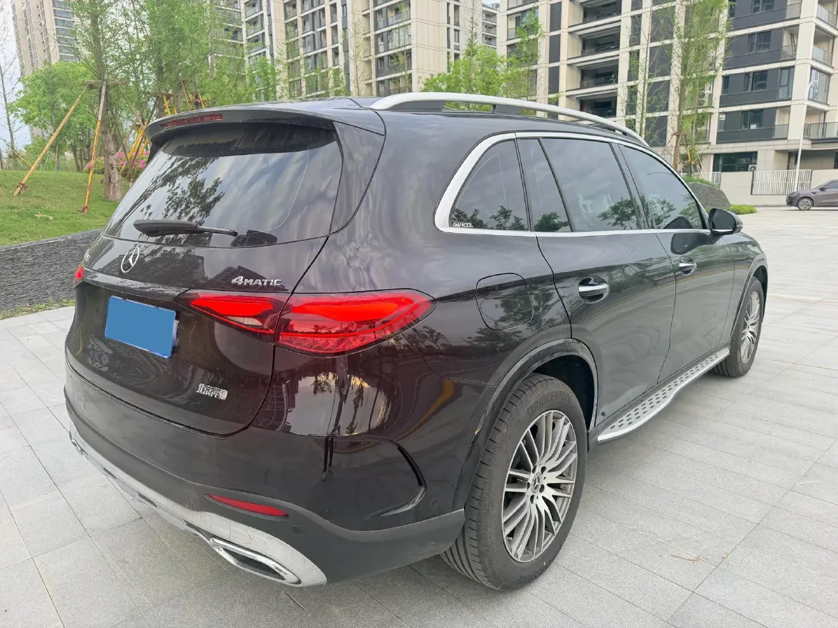 2024 Mercedes-Benz GLC Class 2.0T 258HP L4 9AT,autocango,china used car exporter,china ev exporter,chinese used car exporter,chinese used ev exporter