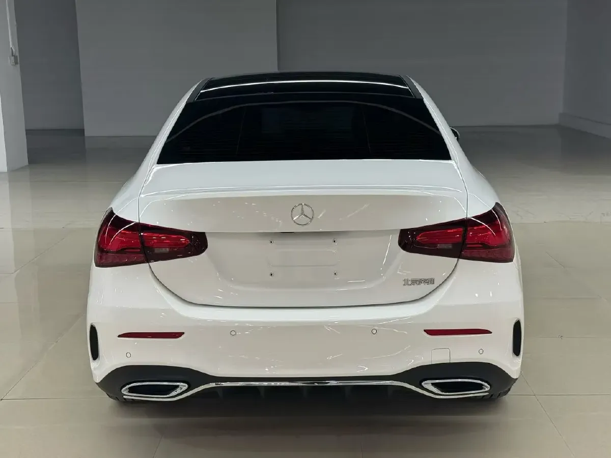 2024 Mercedes-Benz A Class 1.3T 163HP L4 7DCT,autocango,china used car exporter,china ev exporter,chinese used car exporter,chinese used ev exporter