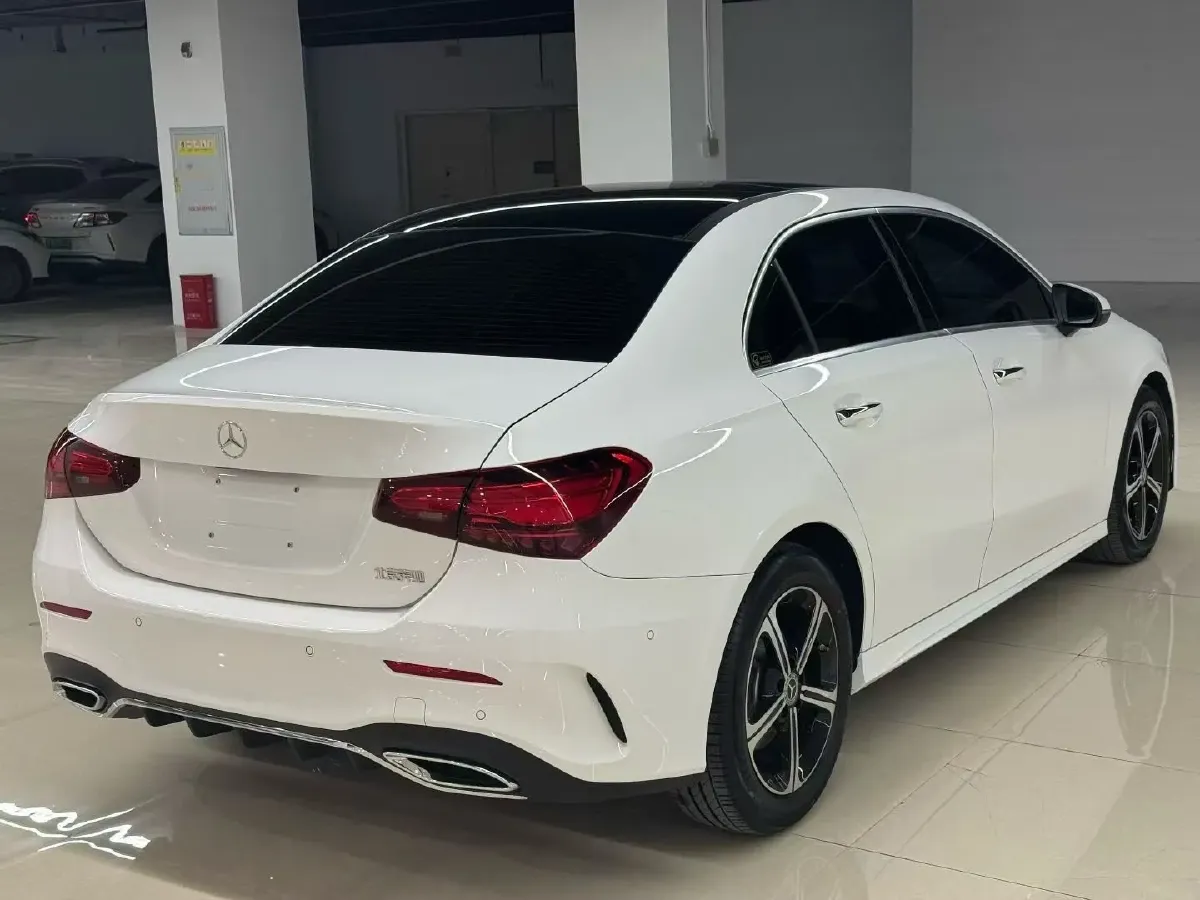 2024 Mercedes-Benz A Class 1.3T 163HP L4 7DCT,autocango,china used car exporter,china ev exporter,chinese used car exporter,chinese used ev exporter