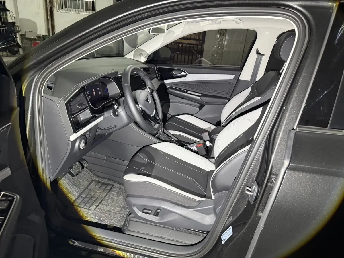 2024 Jetta VS7 1.4T 150HP L4 6AT,autocango,china used car exporter,china ev exporter,chinese used car exporter,chinese used ev exporter