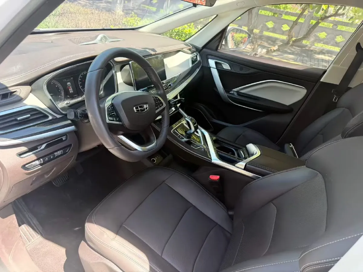 2021 Geely JiaJi 1.8T 184HP L4 7DCT,autocango,china used car exporter,china ev exporter,chinese used car exporter,chinese used ev exporter