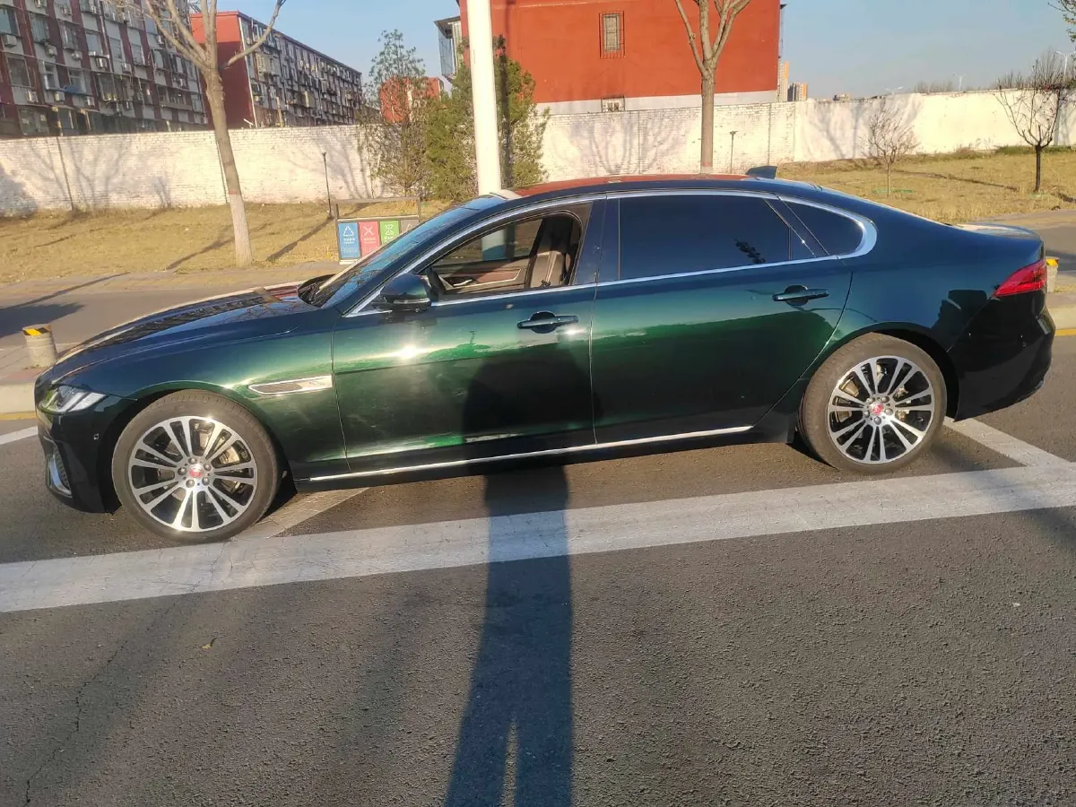 2022 Jaguar XFL 2.0T 250HP L4 8AT,autocango,china used car exporter,china ev exporter,chinese used car exporter,chinese used ev exporter