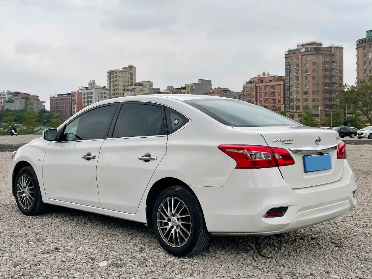 2021 Nissan Sylphy 1.6L 122HP L4 CVT,autocango,china used car exporter,china ev exporter,chinese used car exporter,chinese used ev exporter