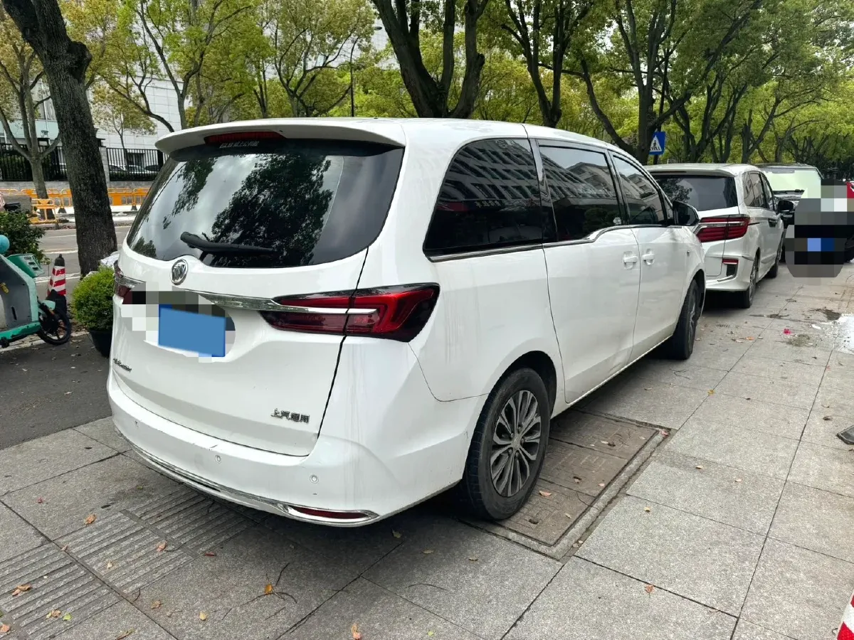 2021 Buick GL8 2.0T 237HP L4 9AT,autocango,china used car exporter,china ev exporter,chinese used car exporter,chinese used ev exporter