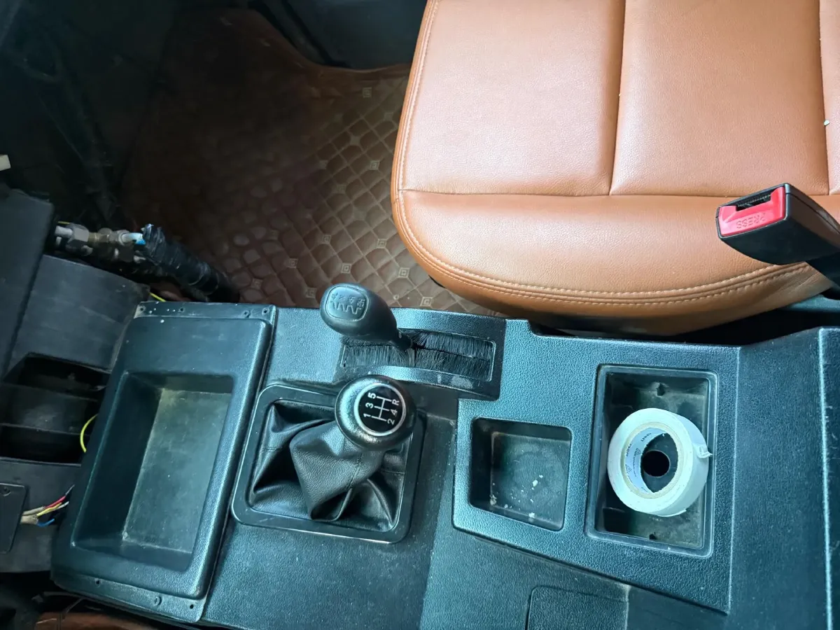 2019 BAW 212 1.5T 136HP L4 5MT,autocango,china used car exporter,china ev exporter,chinese used car exporter,chinese used ev exporter