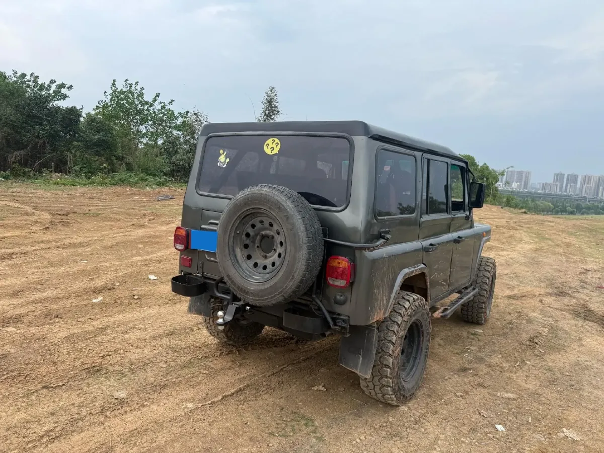 2019 BAW 212 1.5T 136HP L4 5MT,autocango,china used car exporter,china ev exporter,chinese used car exporter,chinese used ev exporter