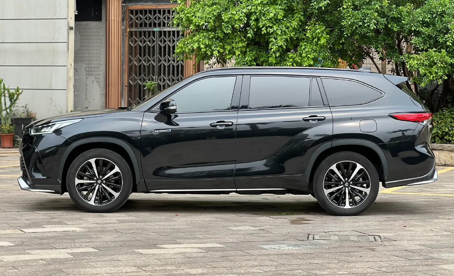 2022 Toyota Crown Kluger 2.5L 192HP L4 E-CVT Hybrid,autocango,china used car exporter,china ev exporter,chinese used car exporter,chinese used ev exporter