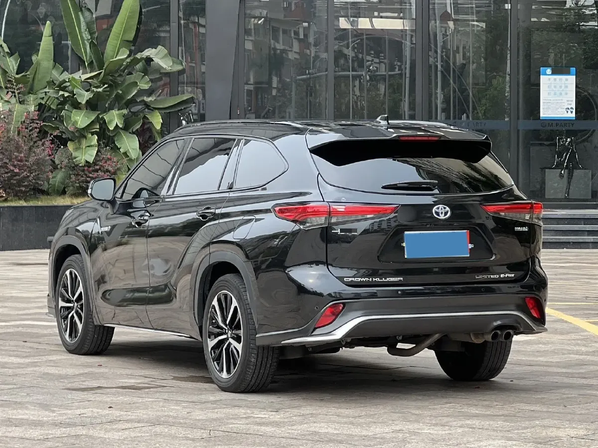 2022 Toyota Crown Kluger 2.5L 192HP L4 E-CVT Hybrid,autocango,china used car exporter,china ev exporter,chinese used car exporter,chinese used ev exporter