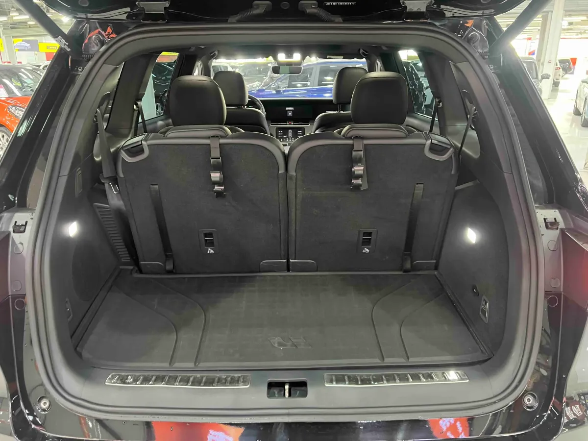 2021 Li ONE Range Extended 131HP REEV 40.5KWH,autocango,china used car exporter,china ev exporter,chinese used car exporter,chinese used ev exporter