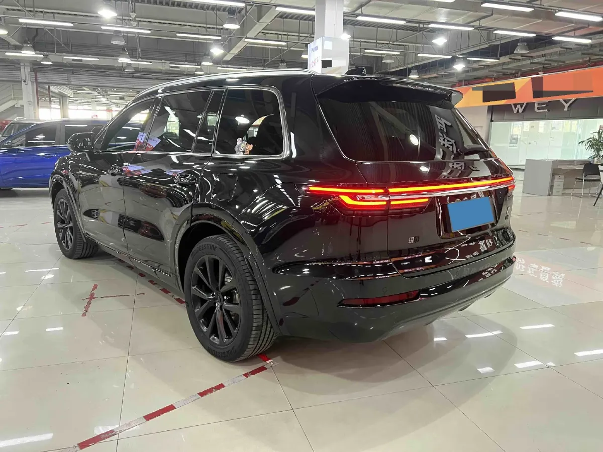 2021 Li ONE Range Extended 131HP REEV 40.5KWH,autocango,china used car exporter,china ev exporter,chinese used car exporter,chinese used ev exporter