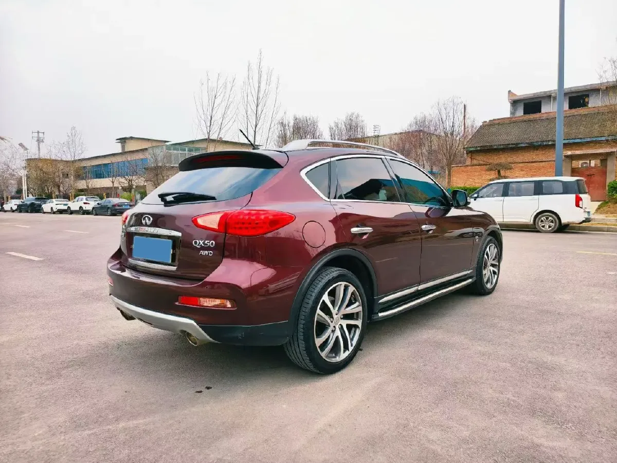 2015 Infiniti QX50 2.5L 235HP V6 7AT,autocango,china used car exporter,china ev exporter,chinese used car exporter,chinese used ev exporter