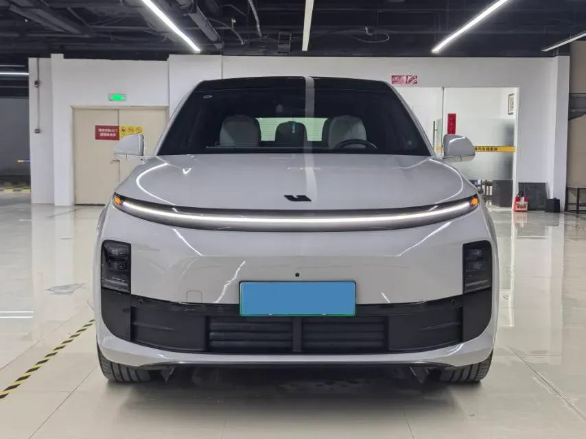 2024 Li L6 Range Extended 154HP L4 REEV 36.8KWH,autocango,china used car exporter,china ev exporter,chinese used car exporter,chinese used ev exporter