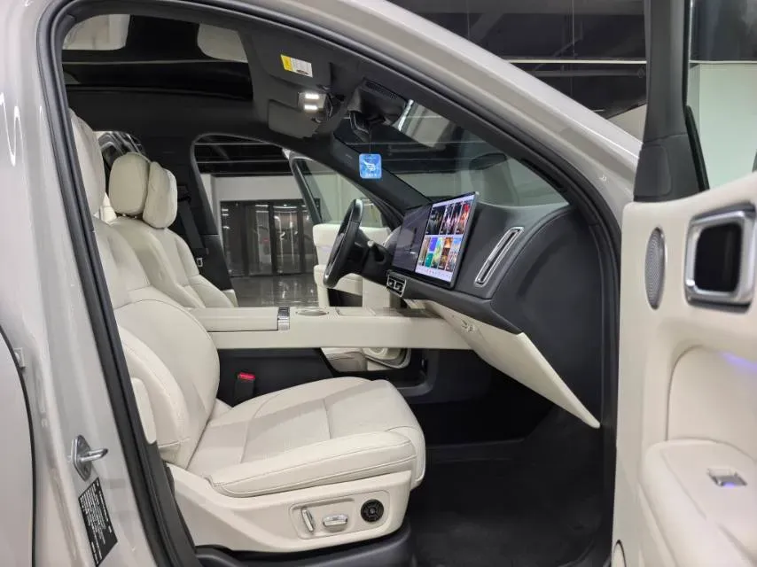 2024 Li L6 Range Extended 154HP L4 REEV 36.8KWH,autocango,china used car exporter,china ev exporter,chinese used car exporter,chinese used ev exporter